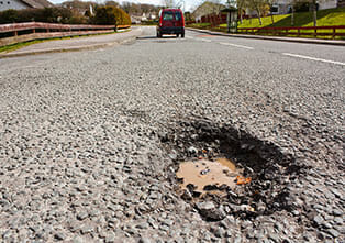 TN Pothole Accident Attorney